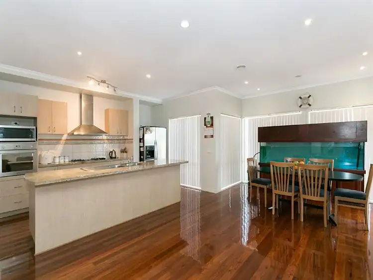 Fifth view of Homely house listing, 15 Homebush Rd, Cairnlea VIC