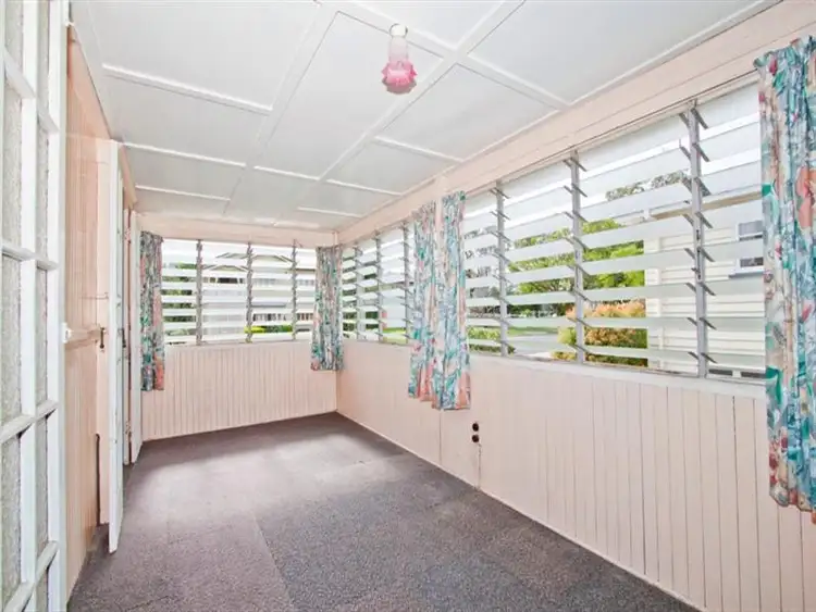 Sixth view of Homely house listing, 5 Castle St, Fairfield QLD
