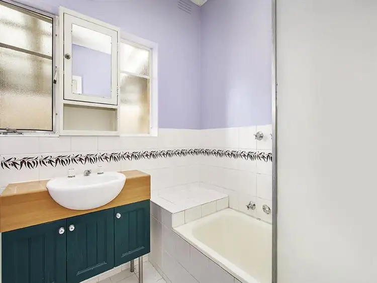Fifth view of Homely other listing, 6 Mary Ave, Heidelberg Heights VIC