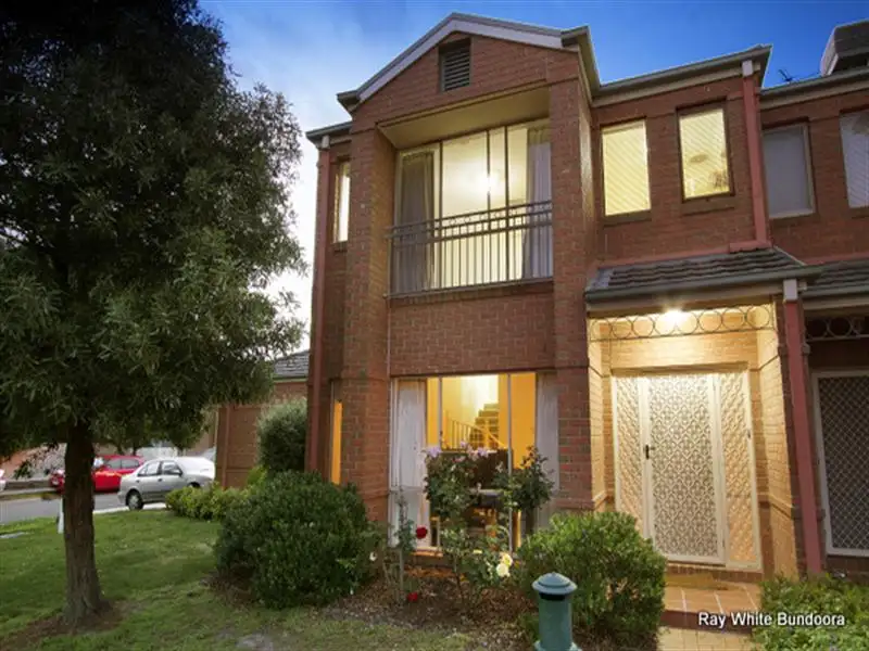 Main view of Homely townhouse listing, 15 Ironbark Dr, Bundoora VIC