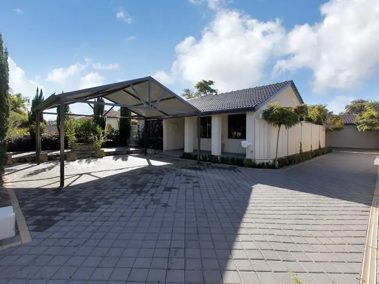 12 McGilvray Ave, Morley WA