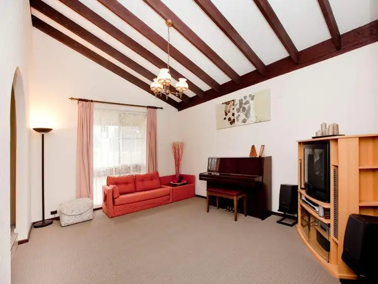 Fourth view of Homely house listing, 10 Aitken Pl, Noranda WA