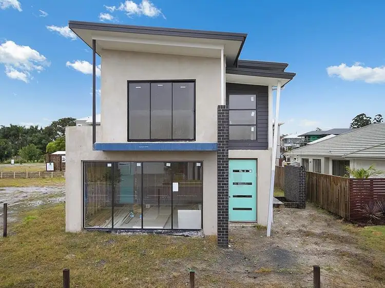 33 McDermott Pde, Rochedale QLD