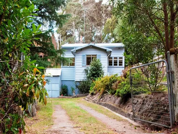 32 Kubya St, Blackheath NSW