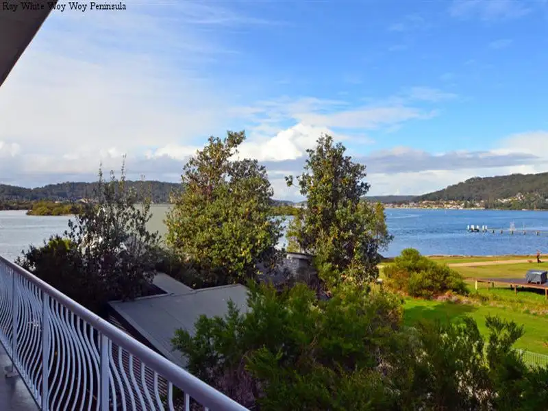 Main view of Homely unit listing, 9/122 North Burge Rd, Woy Woy NSW
