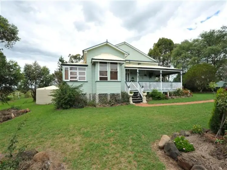 1079 "Birralong" Biddeston-Southbrook Rd, Westbrook QLD