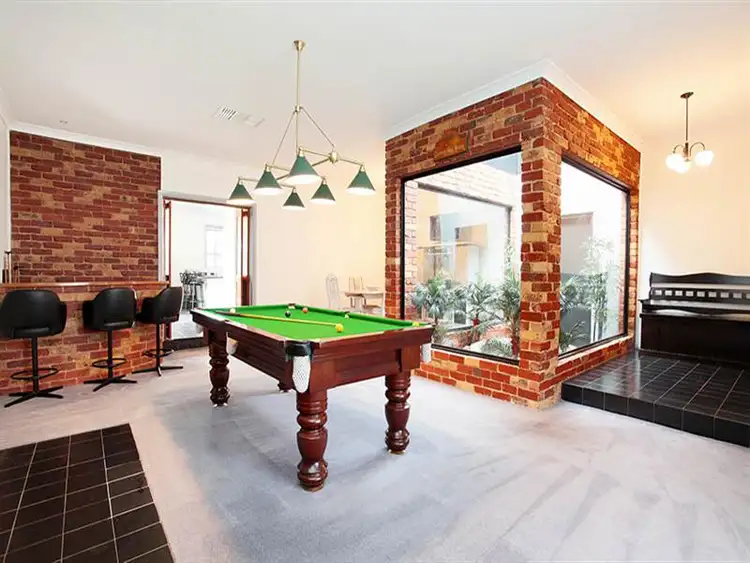 Seventh view of Homely house listing, 2 Burrowye Cres, Taylors Lakes VIC