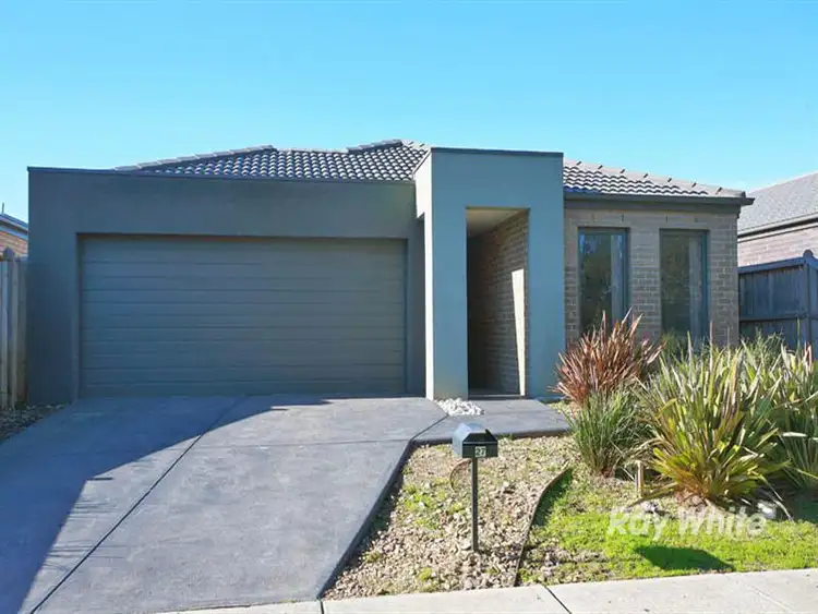 Main view of Homely house listing, 27 Ogle Way, Cranbourne North VIC