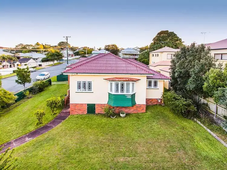 15 Khartoum St, Gordon Park QLD