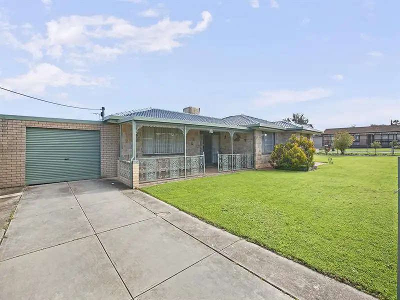 Main view of Homely house listing, 33 Carribean Tce, Para Hills SA