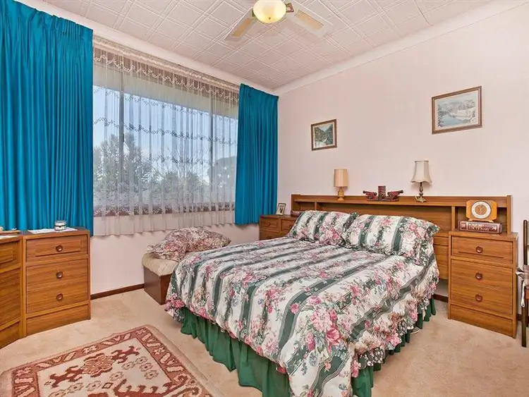 Sixth view of Homely house listing, 33 Carribean Tce, Para Hills SA