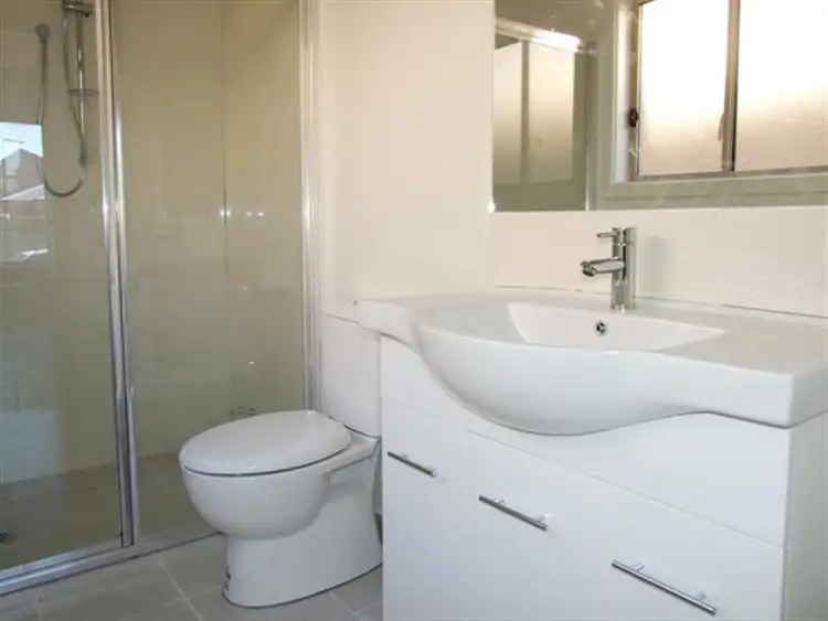 Fifth view of Homely house listing, 2/2 Acacia Cl, Cowes VIC