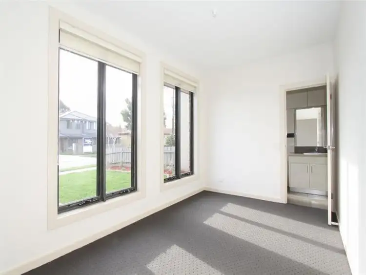 Fifth view of Homely townhouse listing, 1/84 Moriah St, Clayton VIC