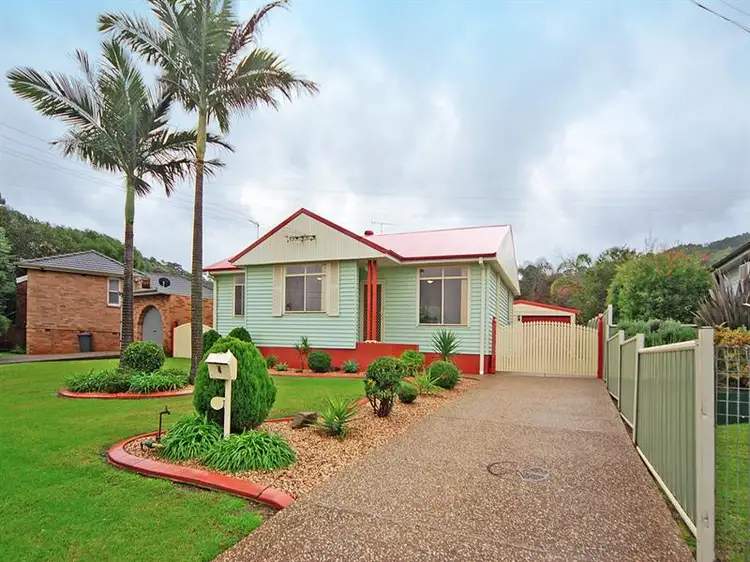 4 Norfolk St, Berkeley NSW