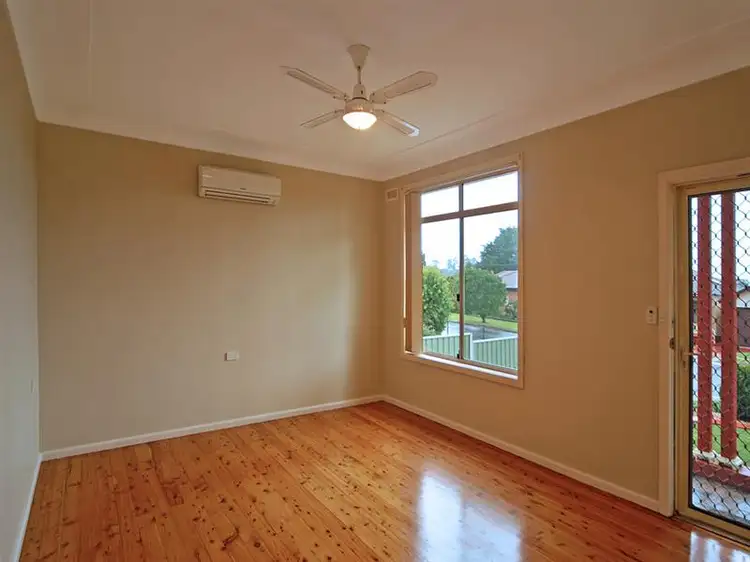Fourth view of Homely house listing, 4 Norfolk St, Berkeley NSW