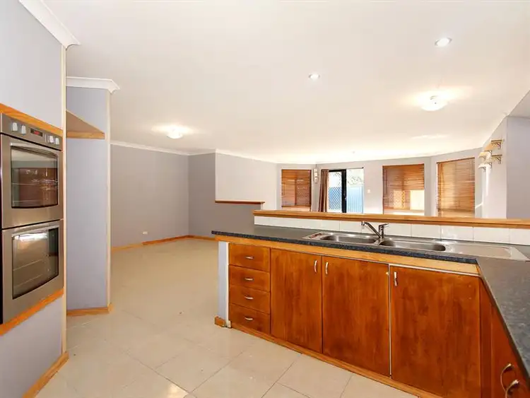 Sixth view of Homely house listing, 15 Romani Ct, Lockridge WA