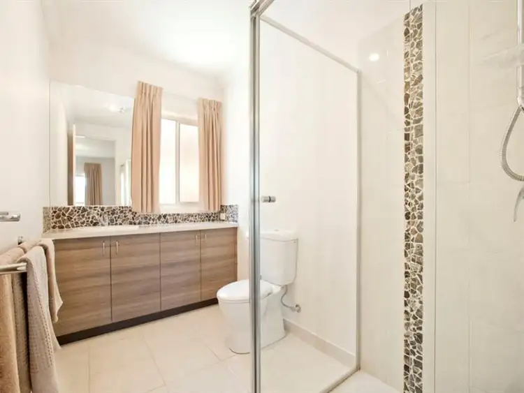 Sixth view of Homely house listing, 5 Swift Rse, Brown Hill VIC