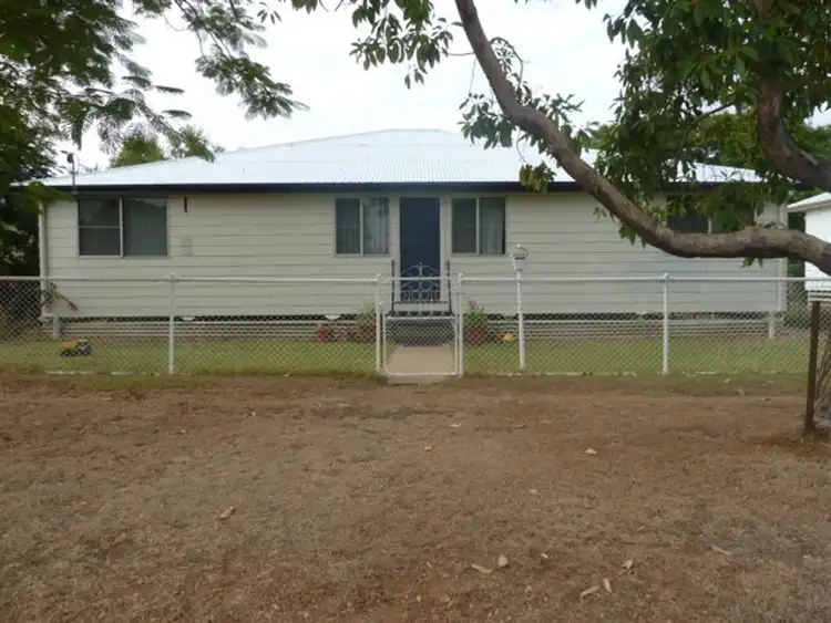 146 Kingfisher St, Longreach QLD