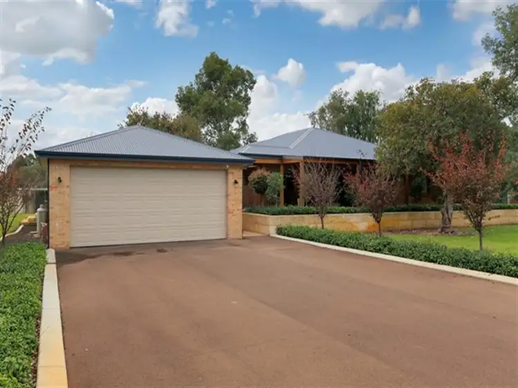 Second view of Homely house listing, 26 Pine Rd, Bullsbrook WA