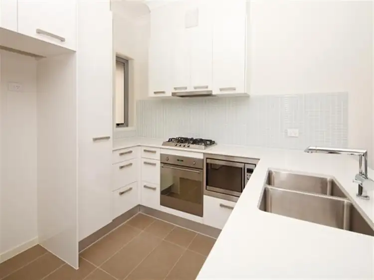 7/18 Barton Rd, Hawthorne QLD