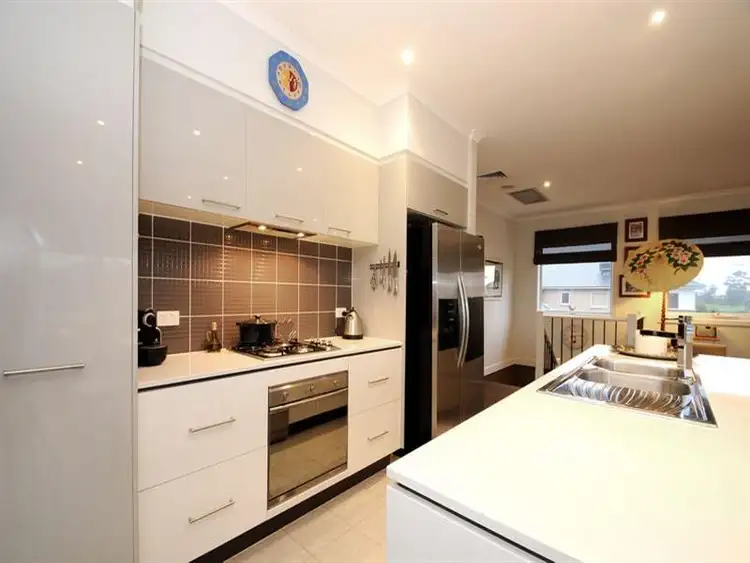Seventh view of Homely townhouse listing, 2 Dunk Cres, Bonbeach VIC