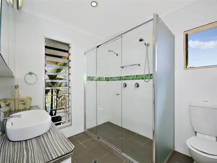 Seventh view of Homely house listing, 24 Yerranya Row, Yaroomba QLD