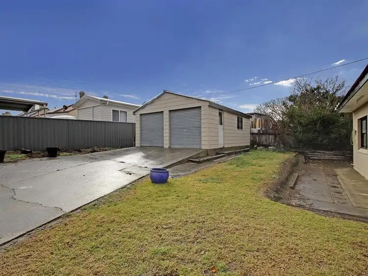 Sixth view of Homely house listing, 116 Faithfull St, Goulburn NSW