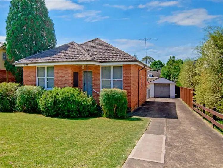 7 Neville St, Ryde NSW
