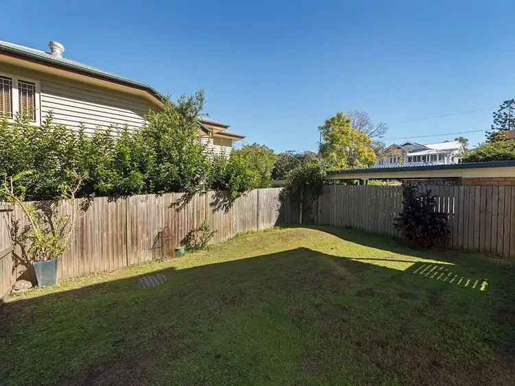Second view of Homely townhouse listing, 1/48 Yeronga St, Yeronga QLD