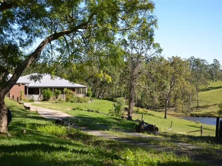 17 Florence Lane, Mount Mee QLD