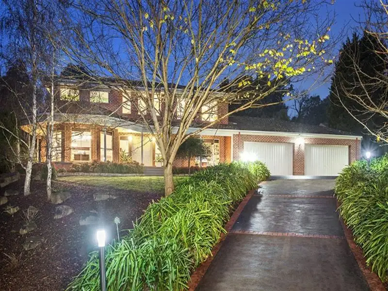 Main view of Homely house listing, 3 Swansfield Ct, Warrandyte VIC