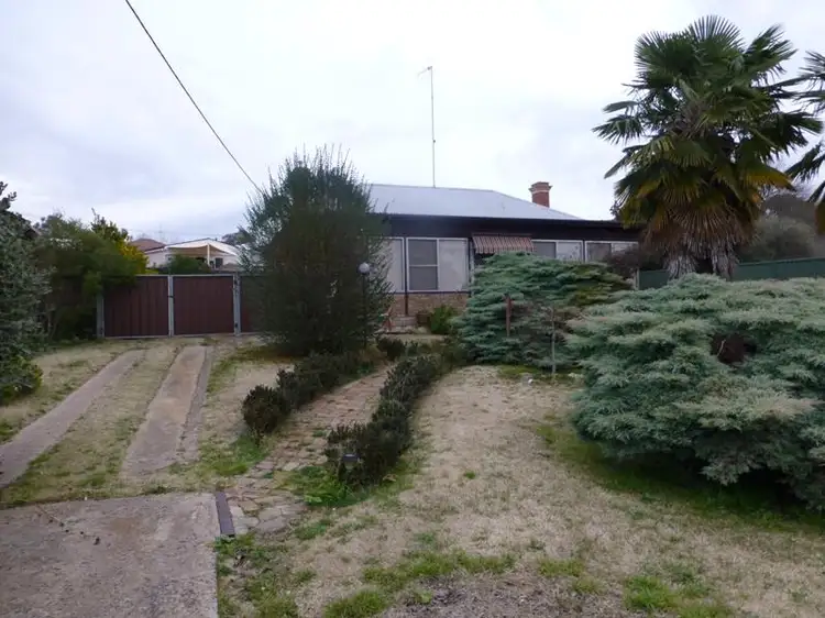 268 Durham St, Bathurst NSW