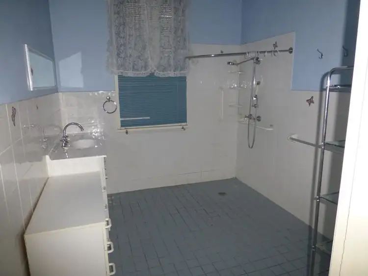 Fifth view of Homely house listing, 268 Durham St, Bathurst NSW