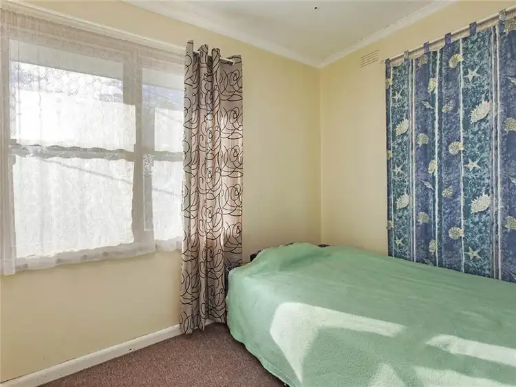 Fifth view of Homely house listing, 17 Dove St, Norlane VIC