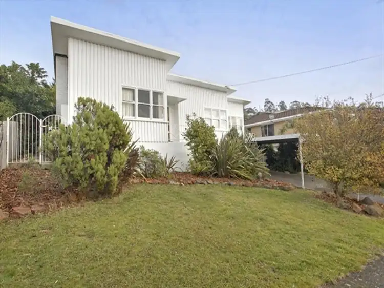 2 Broadview Cres, Trevallyn TAS