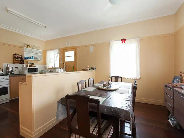 Seventh view of Homely house listing, 25 Pembroke Rd, Coorparoo QLD