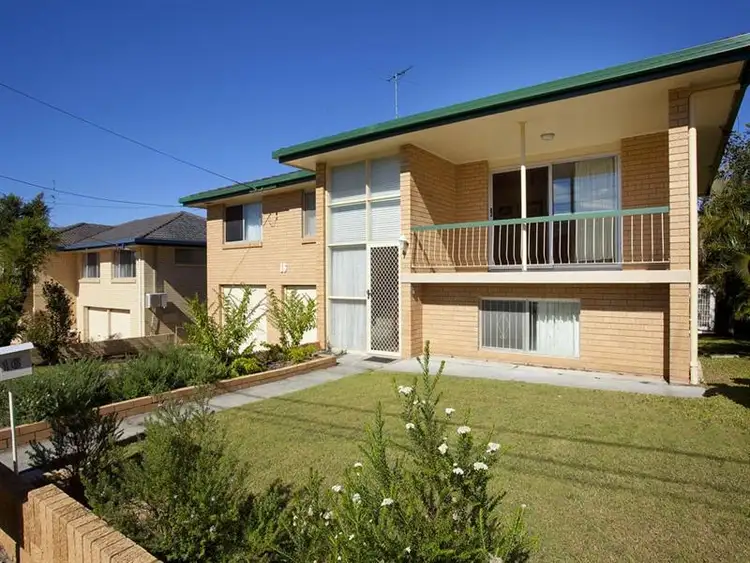 16 Colington St, Mansfield QLD