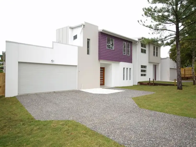 1and2 / 4 Willow Rd, Redbank Plains QLD