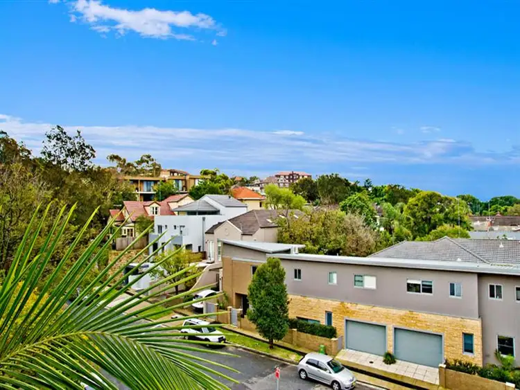 Fifth view of Homely apartment listing, 11/120 Francis St, Bondi Beach NSW
