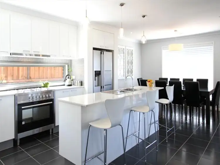 Second view of Homely house listing, 33 McKenzie Way, Doreen VIC