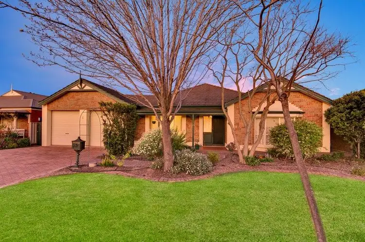 6 Sissinghurst Drive, Oakden SA 5086