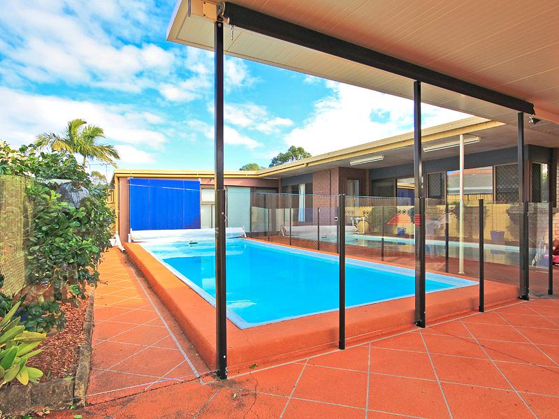7 Ballinger St, Chermside West QLD