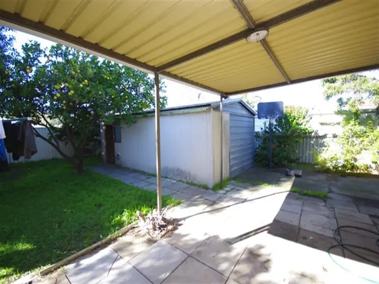 Fifth view of Homely house listing, 30 Golders Way, Girrawheen WA