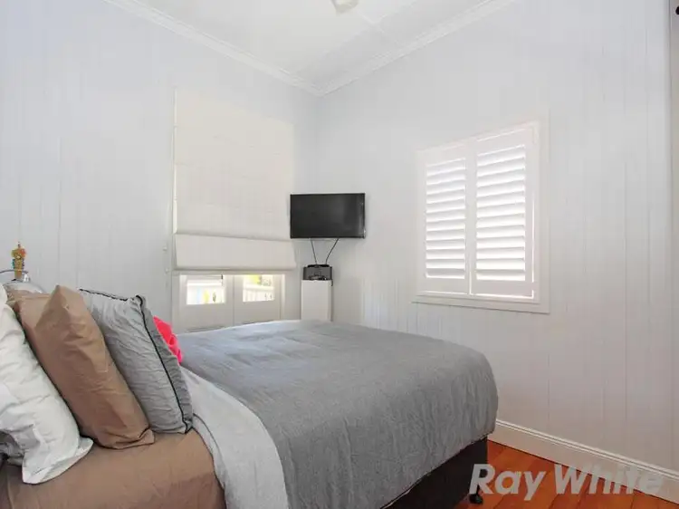 Fourth view of Homely house listing, 34 Armentieres St, Kedron QLD