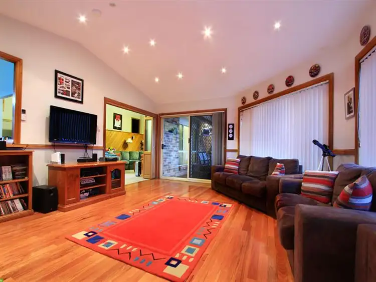 Second view of Homely house listing, 19 Silvertop Pde, Cordeaux Heights NSW
