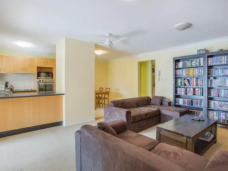 Main view of Homely unit listing, 15/79 Lawson St, Morningside QLD