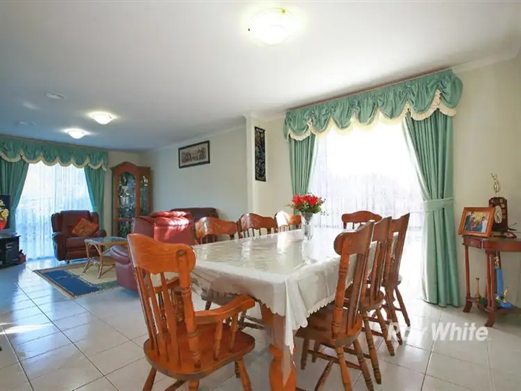 Seventh view of Homely house listing, 10 Whitmorr Ct, Noble Park VIC