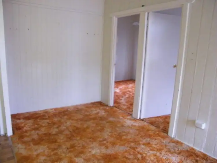 Fifth view of Homely house listing, 8 Castle St, Chinchilla QLD