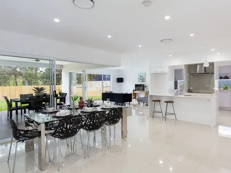 27 Ferol Street, Coorparoo QLD 4151