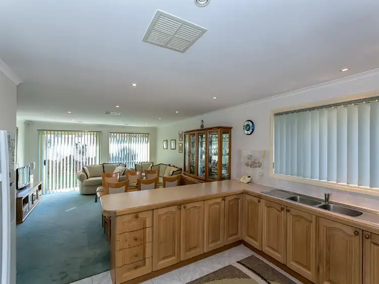 Fifth view of Homely house listing, 4 Dalray Ct, Keilor Downs VIC